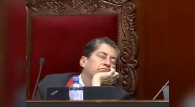 Hecho sucedió en pleno debate