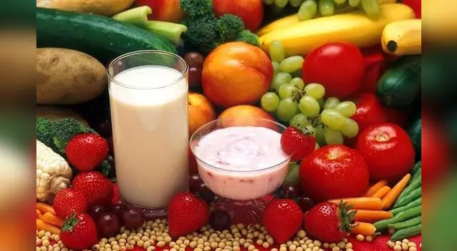 Avena y otros cereales integrales, contienen una alta concentración de otros nutrientes esenciales como el zinc, hierro y ácidos grasos Avena y otros cereales integrales, contienen una alta concentración de otros nutrientes esenciales como el zinc, hierro y ácidos grasos