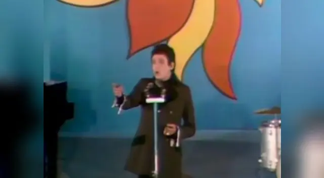 José José interpreta por primera vez El triste