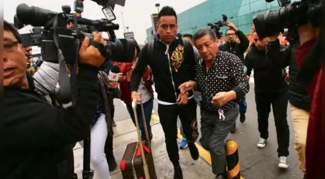 Christian Cueva: llegó a Lima para sumarse a la selección