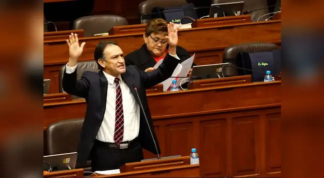 Héctor Becerril convoca a fuerzas armadas y agrupaciones políticas