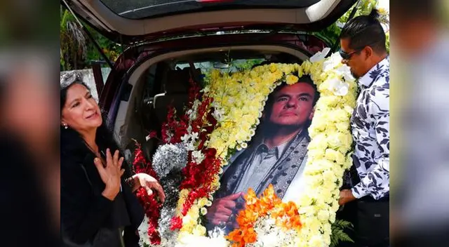 Restos de famoso cantante José José serían trasladados luego a su natal México