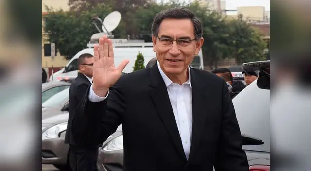 Martín Vizcarra en encuentro con Red de Municipalidades Urbanas y Rurales del Perú (REMURPE) en Palacio de Gobierno