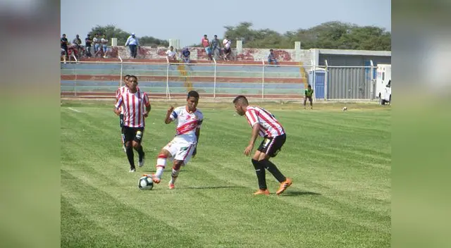 Atlético Grau ganó al Huaral  con tres goles de Huaccha y uno de Acasiete