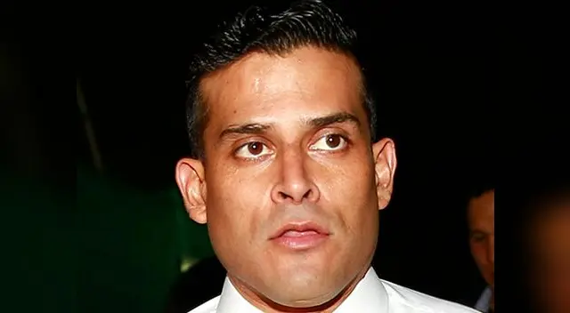 El cantante no aguantó la presión mediática El cantante no aguantó la presión mediática