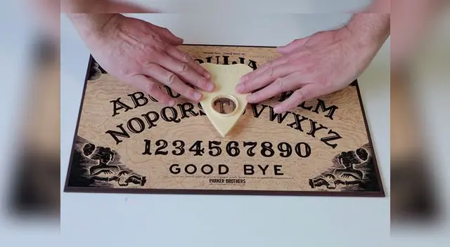 La tabla ouija te permite hablar con los espíritus