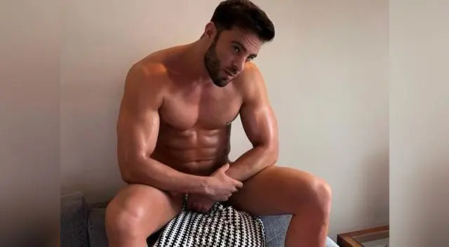 "Soy stripper, no prostituto" "Soy stripper, no prostituto"