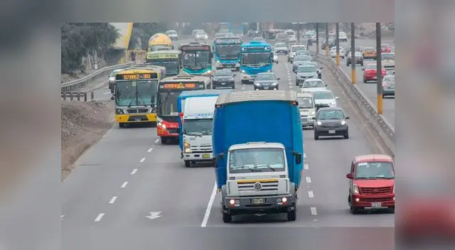Hoy arranca pico y placa para vehículos de carga pesada