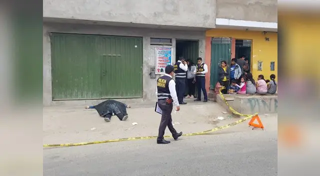 Sujeto se encontraba con vida cuando fue dejado frente a vivienda 