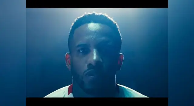 El 10 de la calle contará los buenos y malos momentos en la vida de Jefferson Farfán El 10 de la calle contará los buenos y malos momentos en la vida de Jefferson Farfán