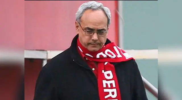 Manuel Burga tendrá que pagar una multa que asciende a 912.000 euros