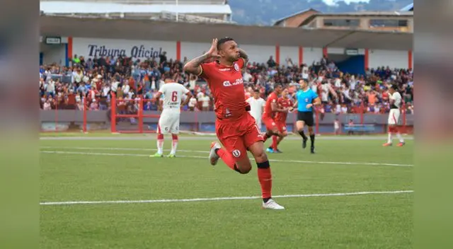 Quintero celebra el gol que ponía a la 'U' por 1-0 FOTO: LIBERO