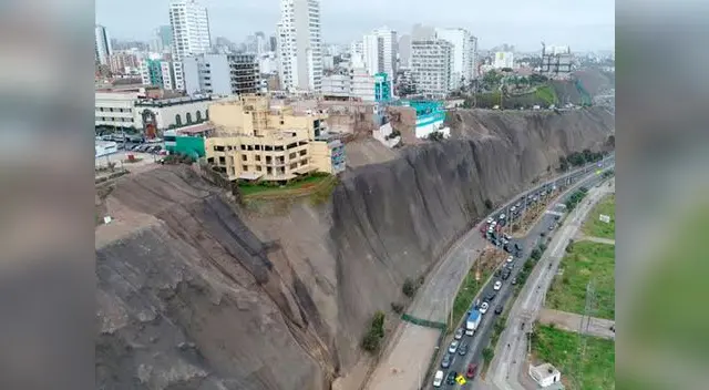Inminente  derrumbe. El Efectivo puso ultimátum por 60 días a la Costa Verde