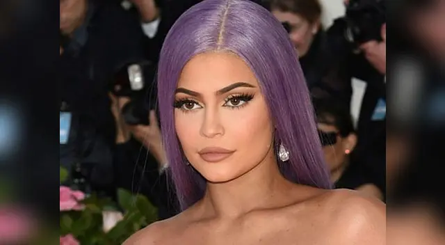 Kylie se ha caracterizado siempre por utilizar colores fantasía en su cabellera 