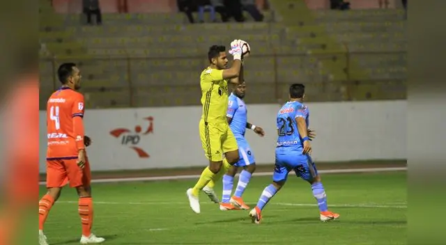 Raúl Fernández no seguiría en Vallejo y se va al Cienciano