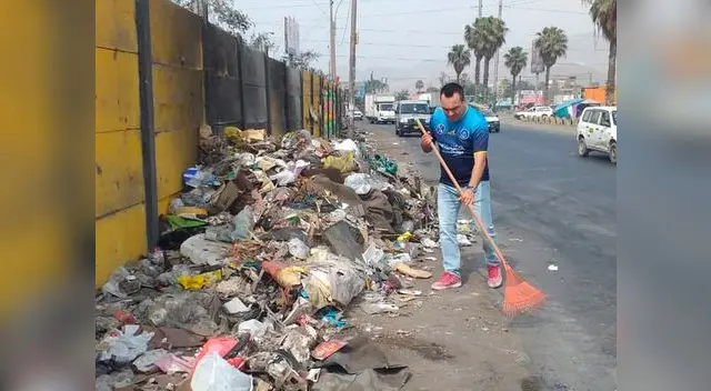 Limpian importante avenida de Comas