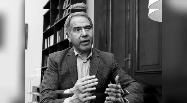 Francisco Petrozzi renuncia su cargo de ministro de Cultura