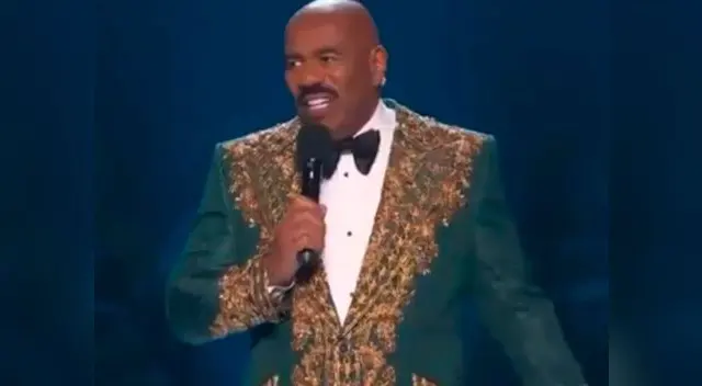 El conductor del certamen Steve Harvey arremetió nuevamente a Colombia El conductor del certamen Steve Harvey arremetió nuevamente a Colombia