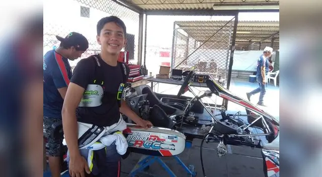 Manuel Ochoa, luego de lograr su tercer título Nacional  recibió la Invitación para asistir al Torneo Trofeo “Ayrton Senna” 