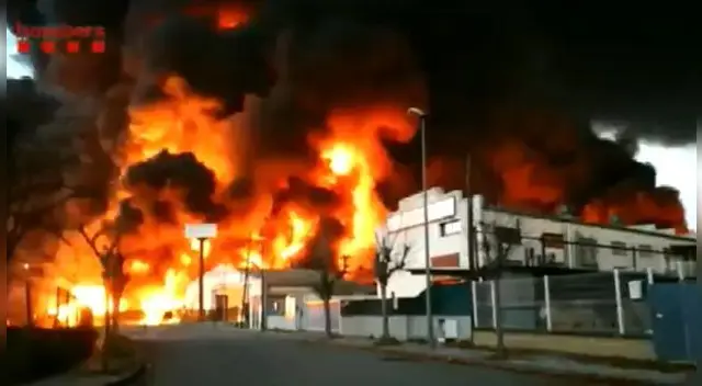 Los pobladores que estaban a menos de 500 metros del siniestro tuvieron que ser evacuados 