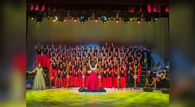 Voces del Sol presentación por Navidad Voces del Sol presentación por Navidad