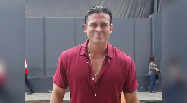 El cumbiambero Christian Domínguez participó de un show para los niños más necesitados al lado de Pamela Franco