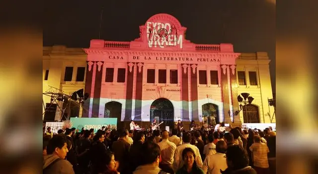 Agricultores del VRAEM realizan la primera expo-feria de chocolate y café en el parque de la Muralla