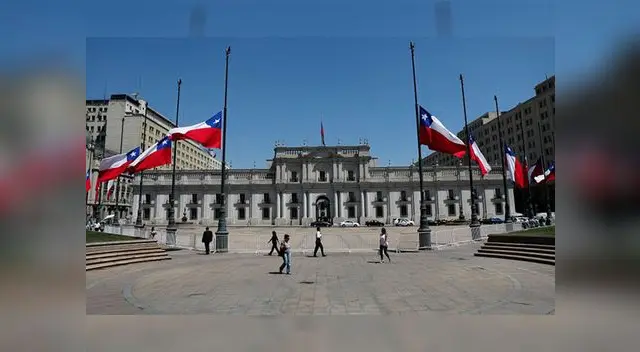 Duelo nacional por la caída del avión en la Antártida Duelo nacional por la caída del avión en la Antártida