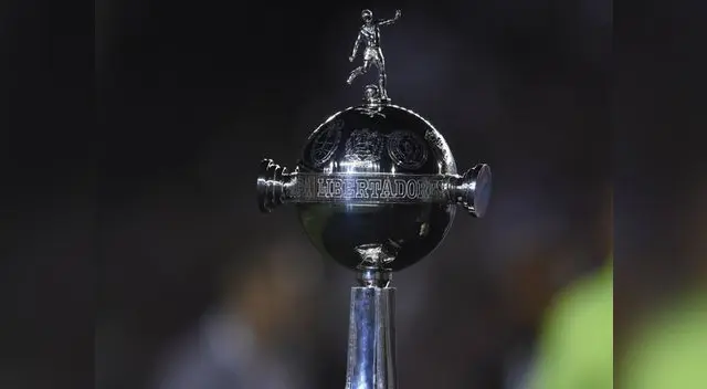 Los equipos peruanos que participarán son cuatro: Binacional (campeón), Alianza Lima (subcampeón), Sporting Cristal (tercer lugar) y Universitario de Deportes (cuarto lugar). 