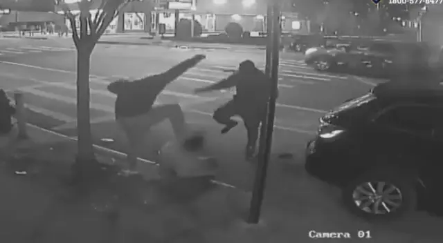 La víctima fue traslado al hospital por las graves heridas 