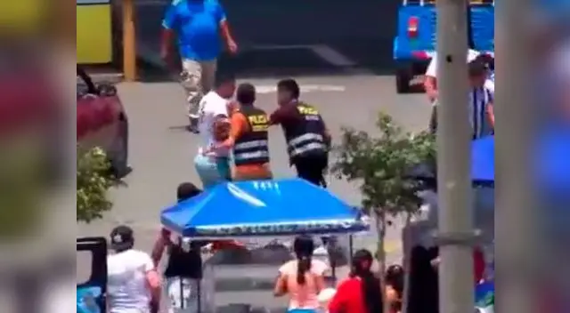 Peligrosos delincuentes fueron capturados con pasamontañas y armas de fuego a punto de asaltar el banco BBVV Peligrosos delincuentes fueron capturados con pasamontañas y armas de fuego a punto de asaltar el banco BBVV