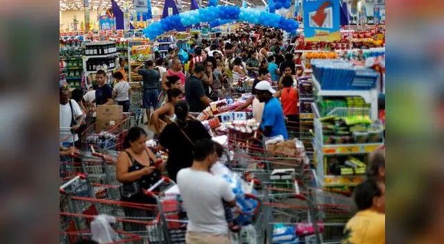 Evita que te sorprendas con algún establecimiento comercial cerrado