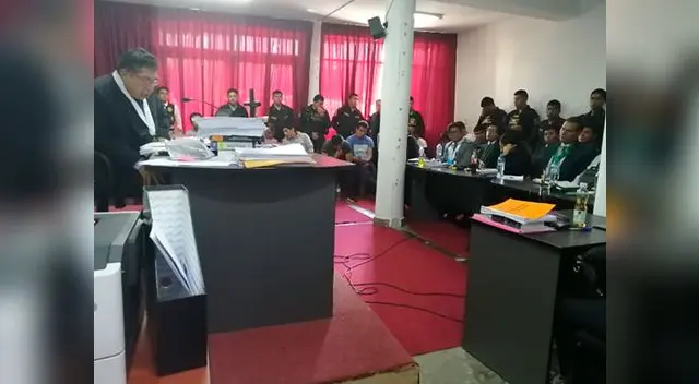 El Poder Judicial dictó 18 meses de prisión contra 16 policías vinculados con los narcotraficantes El Poder Judicial dictó 18 meses de prisión contra 16 policías vinculados con los narcotraficantes