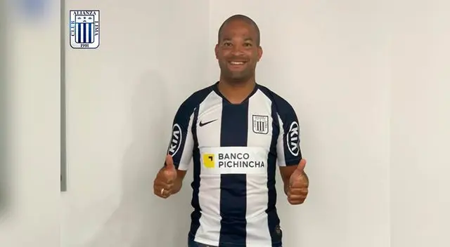 Alberto Rodríguez disputará la Liga 1 y Copa Libertadores 2020 con los 'íntimos' | Foto: Alianza Lima