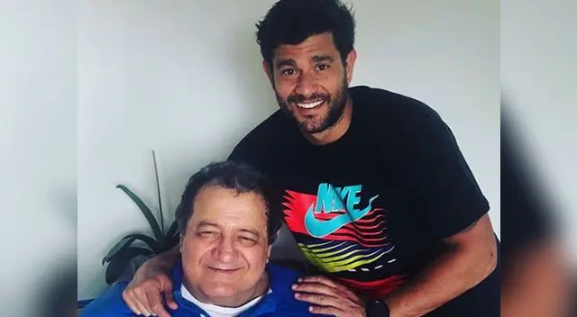 El conductor utilizó sus redes sociales para compartir la partida de su padre El conductor utilizó sus redes sociales para compartir la partida de su padre