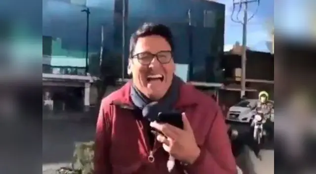 Reportero se sorprende al transmitir incidente sobre caída de árbol en su auto [VIDEO] 