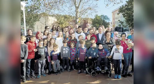 No solo regalan buen fútbol, sino también llevaron alegría a niños enfermos.