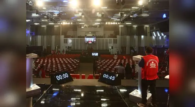 Los debates se llevarán a cabo en el Centro de Convenciones de Lima