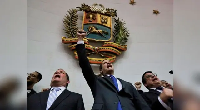 Juan Guaidó nuevamente como presidente interino Juan Guaidó nuevamente como presidente interino