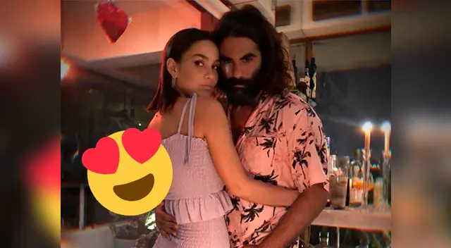 La joven actriz manifestó que no hubo atracción desde el inicio, sino que formaron una linda amistad y que luego se enamoraron