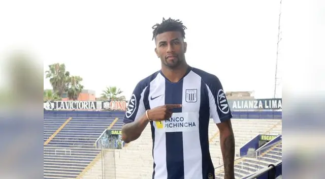 Carlos Ascues disputará la Liga 1 y Copa Libertadores 2020 con los 'íntimos' | Foto: Alianza Lima