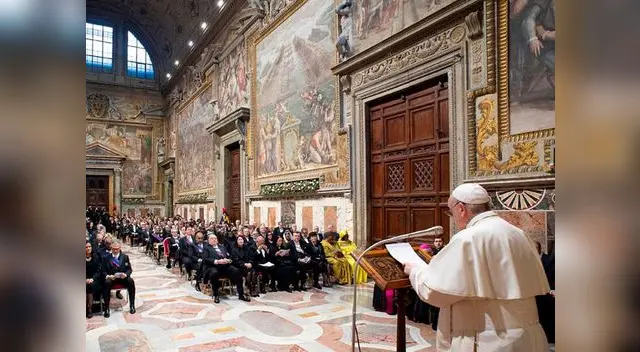 Papa Francisco llama al "diálogo y la moderación" entre EEUU e Irán Papa Francisco llama al "diálogo y la moderación" entre EEUU e Irán