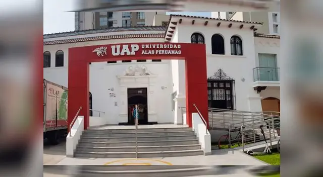 Local de la UAP donde es allanado por las autoridades