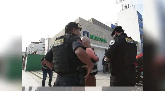 Cuatro delincuentes robaron 5 mil dólares a cambista en San Borja [VIDEO]