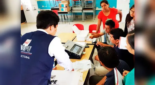 Capacitación de voto electrónico