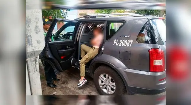 Agraviada dentro de patrullero policial