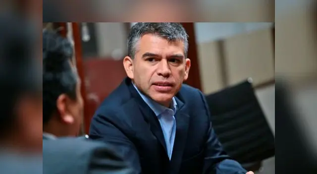 "Este caso es un hecho fortuito", declaró Julio Guzmán ante las imágenes que lo comprometen con una simpatizante "Este caso es un hecho fortuito", declaró Julio Guzmán ante las imágenes que lo comprometen con una simpatizante