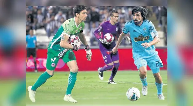 Con 42 años, Butrón es el más vetereno y sigue en Alianza. Ferreyra, Cazulo, Sawa son otros tíos Con 42 años, Butrón es el más vetereno y sigue en Alianza. Ferreyra, Cazulo, Sawa son otros tíos