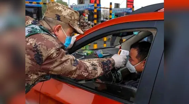 La cifra de víctimas mortales por el coronavirus de China ha aumentado a 18 personas