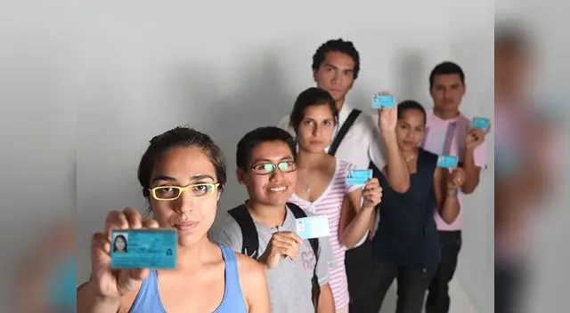 Los jóvenes que cumplan 18 años el 26 de enero también deberán sufragar Los jóvenes que cumplan 18 años el 26 de enero también deberán sufragar